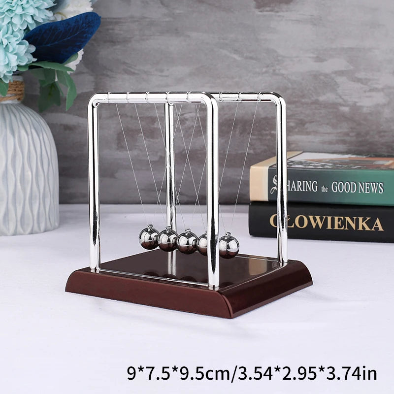 Newtons Cradle Mens Desk Display Piece