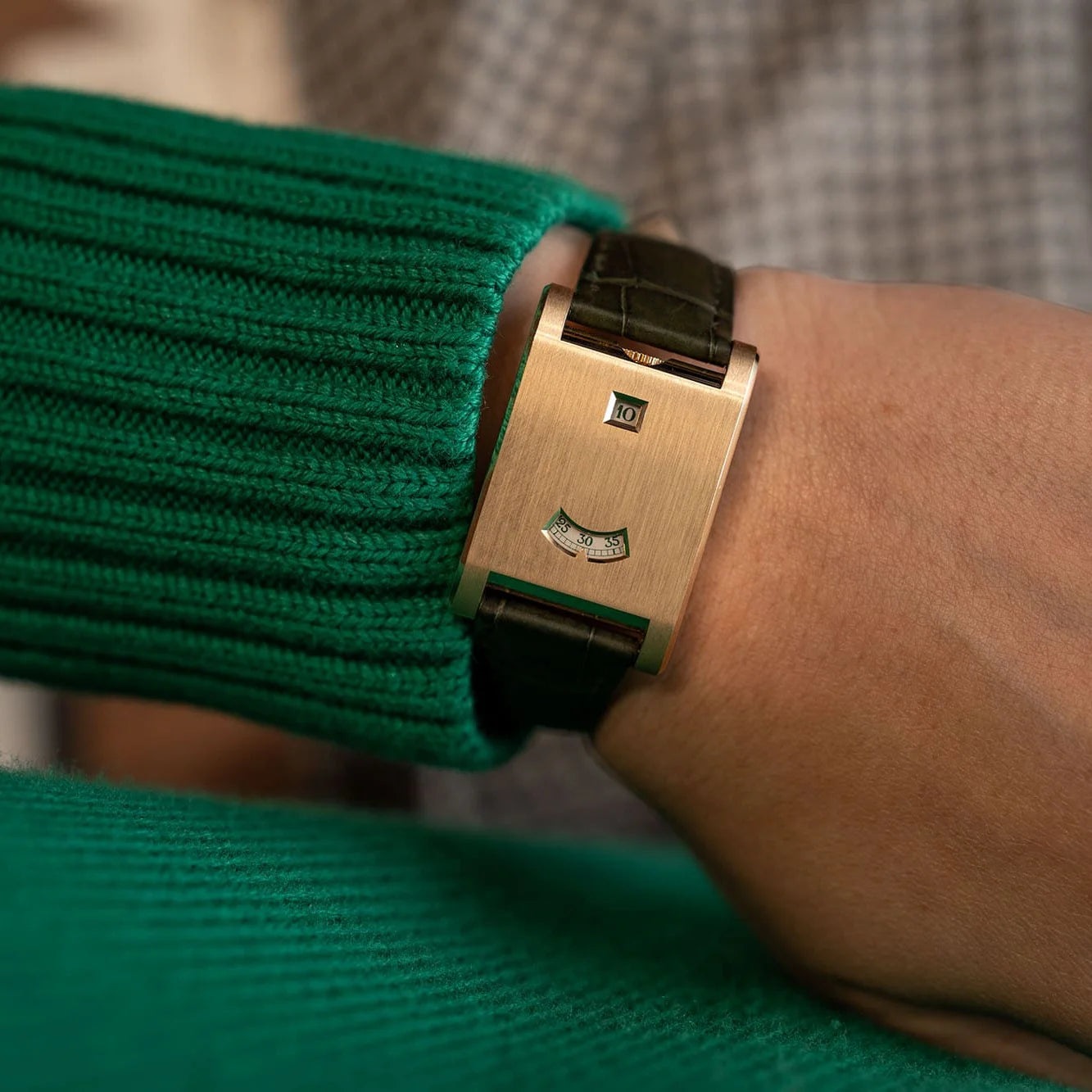 Eames Minimalist Watch
