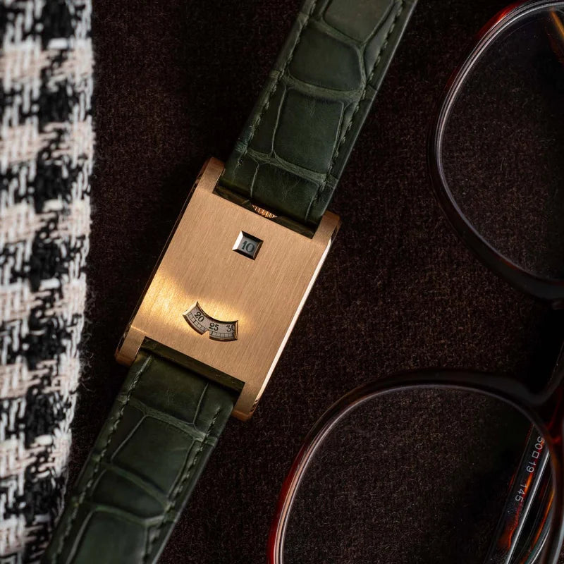 Eames Minimalist Watch