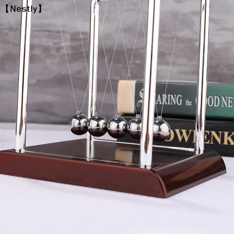 Newtons Cradle Mens Desk Display Piece