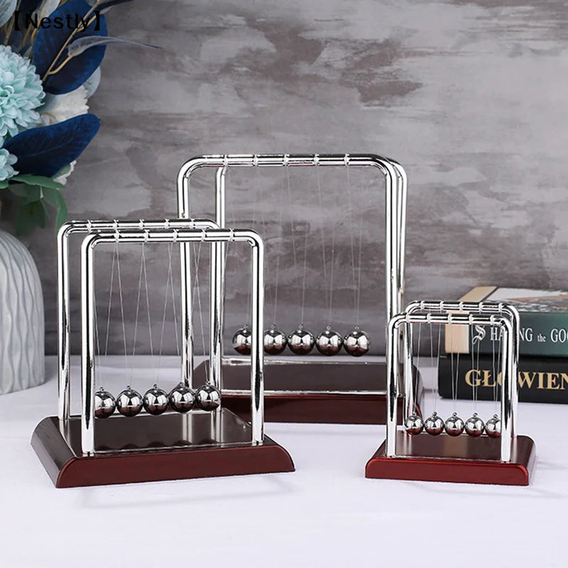Newtons Cradle Mens Desk Display Piece